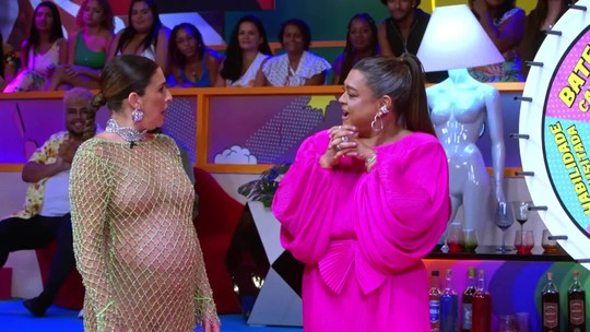 Preta Gil surpreende ao imitar o pai, Gilberto Gil, na estreia do Quem Não Pode, Se Sacode; veja! - Programa: Gshow - Tv & Famosos 