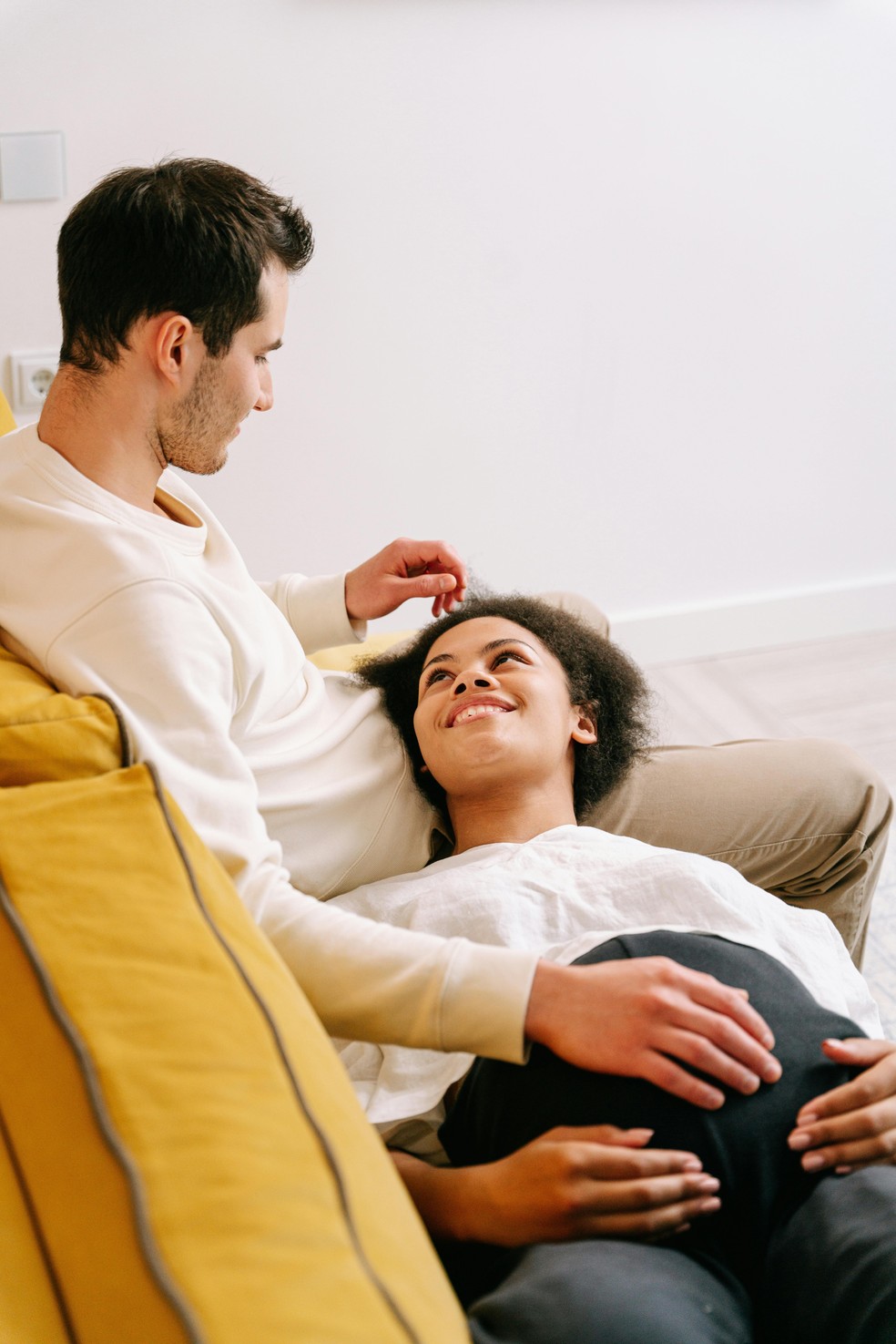 &Eacute; natural manter uma vida sexual ativa durante a gesta&ccedil;&atilde;o &mdash; Foto: Pexels