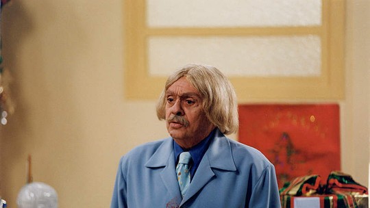 Chico Anysio é homenageado no episódio de encerramento da temporada da 'Escolinha' 