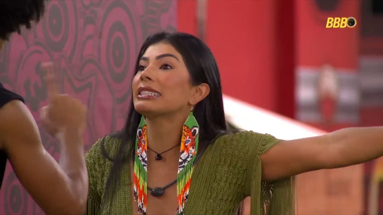 Marciele discute com Breno após Sincerão e afirma: 'Se faz de vítima para a casa inteira'